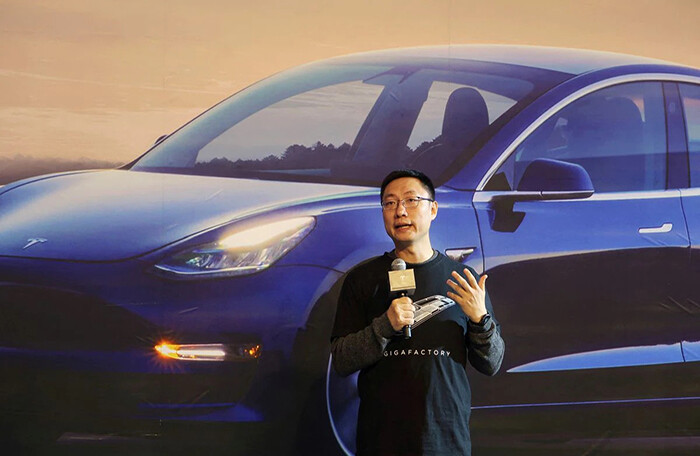 Người Trung Quốc trở thành CEO cao cấp nhất của Tesla sau Elon Musk
