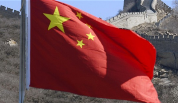 Bị Mỹ 'cản' đường nhập khẩu chip, Trung Quốc hạn chế xuất khẩu nguyên liệu pin quan trọng