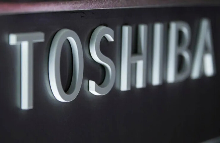 Thương vụ M&A lớn thứ 3 toàn cầu năm nay: Toshiba 'bán mình' với giá 15 tỷ USD