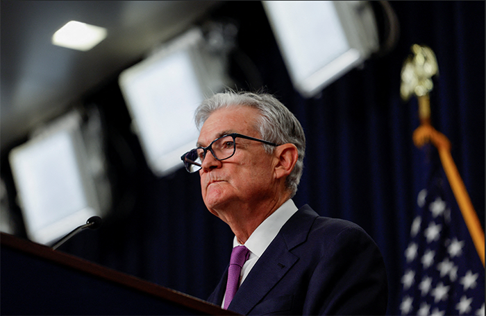 Fed cảnh báo 'nỗi đau' còn dài, gây áp lực lên chứng khoán và tiền tệ châu Á