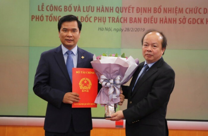 Bộ Tài chính lên tiếng về việc bổ nhiệm 'thần tốc' lãnh đạo Sở Giao dịch chứng khoán Hà Nội