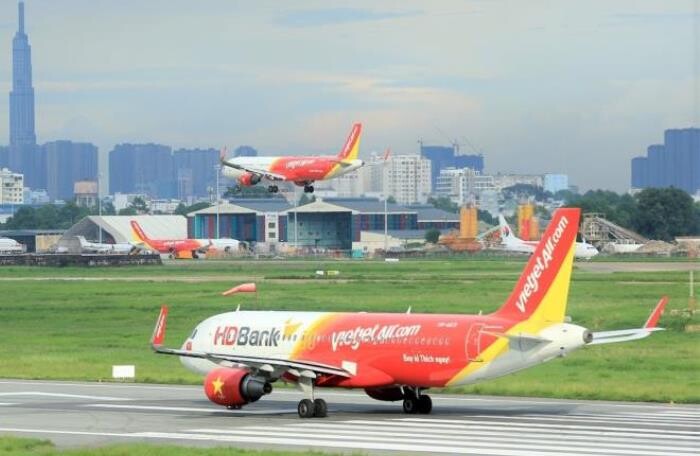 Các hãng hàng không Việt Nam tạm dừng khai thác các đường bay quốc tế