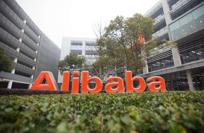 Alibaba 'đặt cược' 2,9 tỷ USD vào tập đoàn khai thác đại siêu thị lớn nhất Trung Quốc