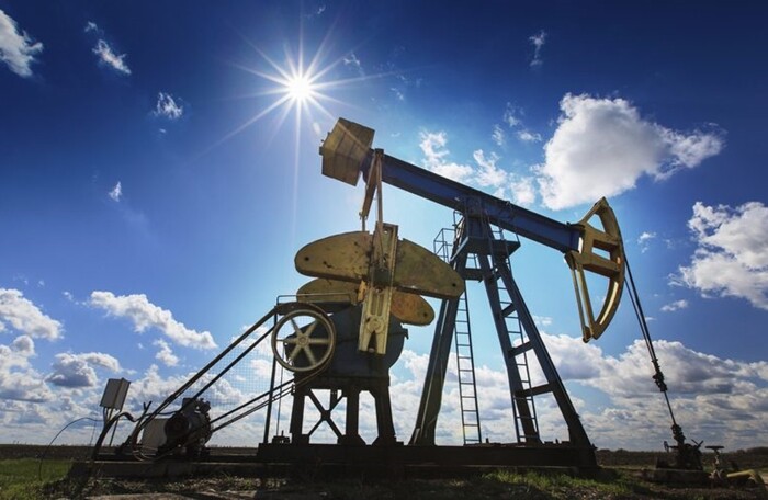 Giá dầu có thể lên 100 USD/thùng, nhu cầu dầu thô sẽ bị xói mòn mạnh mẽ?