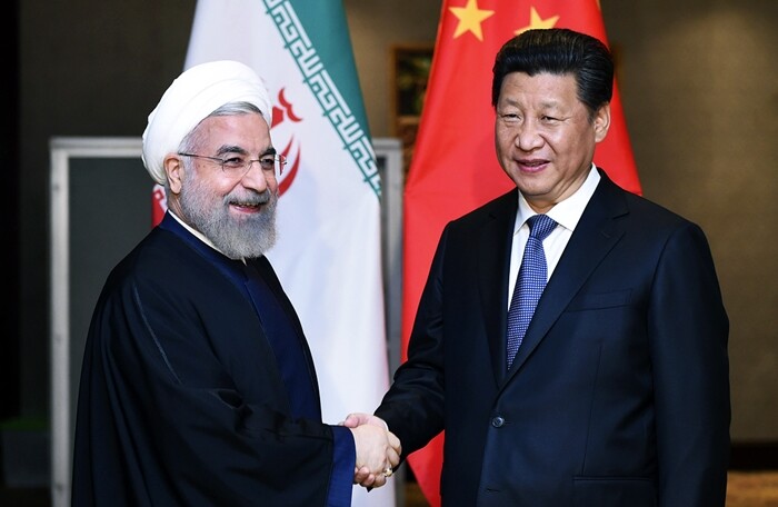 Mỹ dồn ép Iran, Trung Quốc chìa tay 'giải cứu'