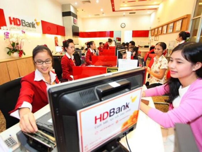 Vì sao cổ phiếu HDBank tăng gấp ba chỉ sau một năm?