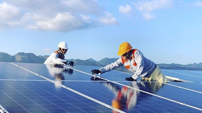'Sắp có khung giá điện cho năng lượng tái tạo'