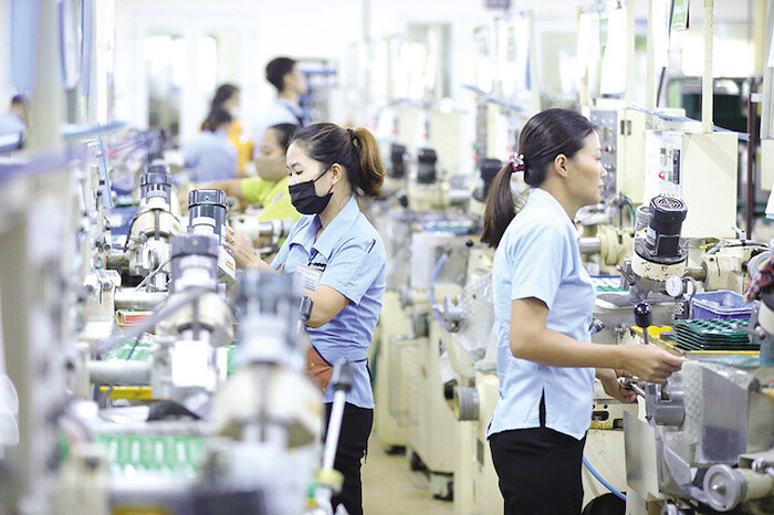 Vốn FDI tiếp tục chảy mạnh vào Việt Nam: Bất động sản dẫn đầu