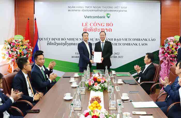 Vietcombank Lào bổ nhiệm hàng loạt nhân sự cao cấp