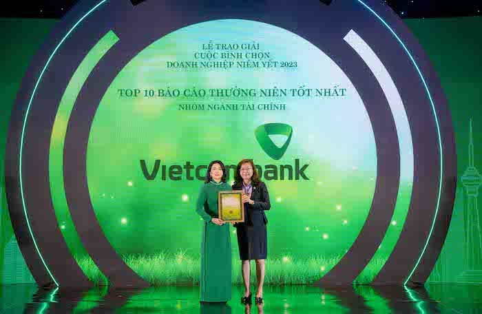 Vietcombank: Top 10 DN niêm yết có báo cáo thường niên tốt nhất trên thị trường chứng khoán