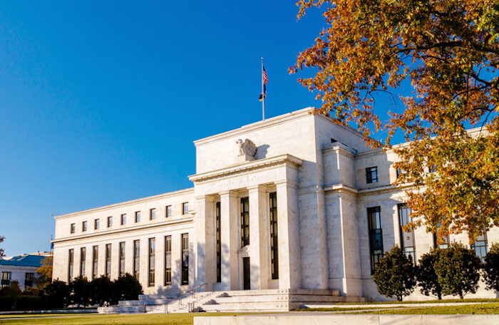Vừa ‘hãm phanh’ không lâu, Fed lại tính tăng lãi suất