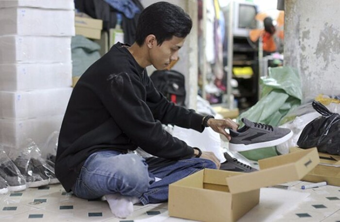 9x Đà Nẵng tự thiết kế và sản xuất giày Việt 100% và câu chuyện khởi nghiệp với 25 triệu đồng