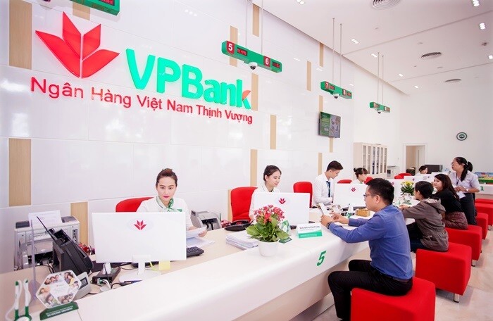 VPBank lãi trước thuế 8.100 tỷ đồng năm 2017, áp sát BIDV