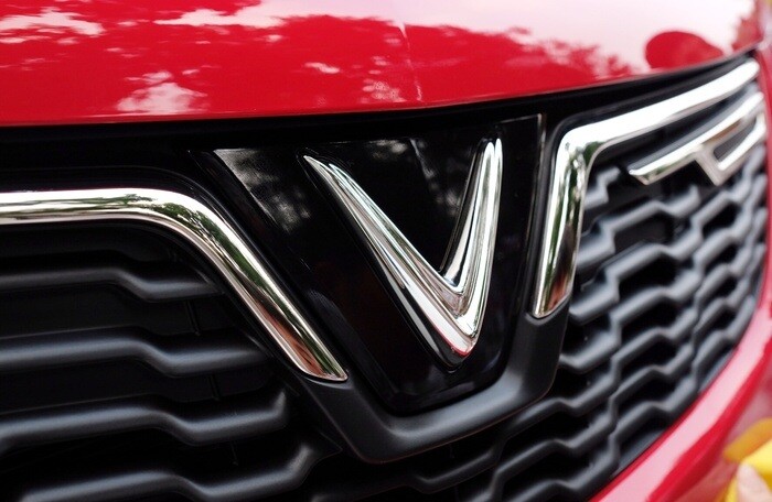 Giá xe VinFast chính thức: Fadil 336 triệu, Sedan 800 triệu, SUV 1,136 tỷ