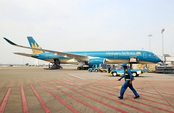 Đấu giá 371 triệu quyền mua cổ phiếu Vietnam Airlines, Bộ GTVT dự thu hơn 2.200 tỷ