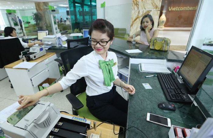 Vietcombank tính bán 2,3 triệu cổ phiếu Vietnam Airlines