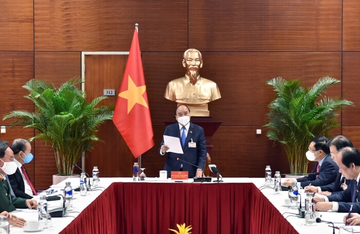 Thủ tướng họp khẩn về Covid-19 tại nơi tổ chức Đại hội Đảng