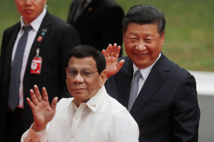 Trung Quốc tìm cách lôi kéo Philippines khỏi quỹ đạo của Mỹ?