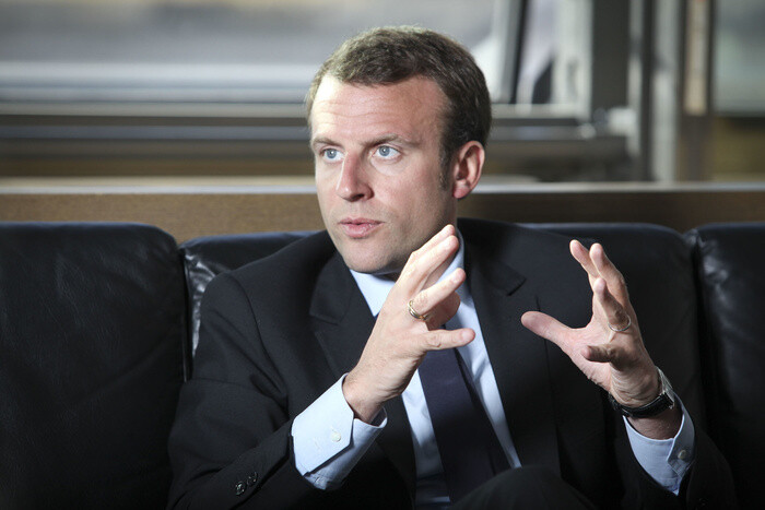 Tổng thống Pháp ban bố tình trạng khẩn cấp kinh tế do các cuộc bạo động