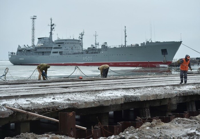 Ukraine: Thương cảng ‘vắng tanh’ sau vụ Nga bắt tàu chiến