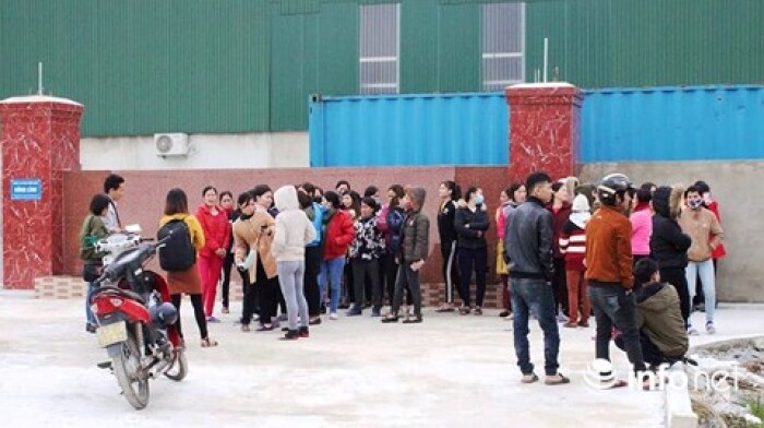 Hàng trăm công nhân nghỉ việc, vây công ty để đòi lương ở Hà Tĩnh