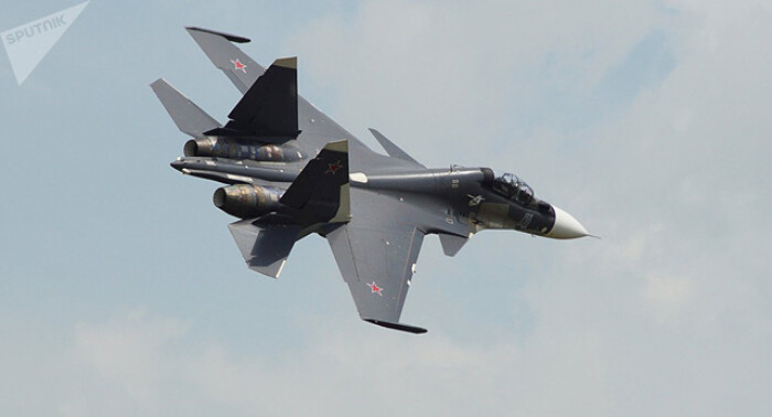 Nga điều máy bay chiến đấu đến Crimea giữa lúc căng thẳng với Ukraine