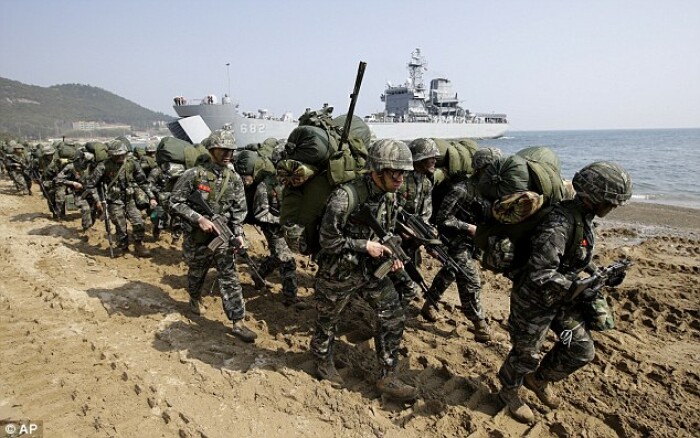 Thiện chí bị xem nhẹ, Mỹ nối lại tập trận trên bán đảo Triều Tiên