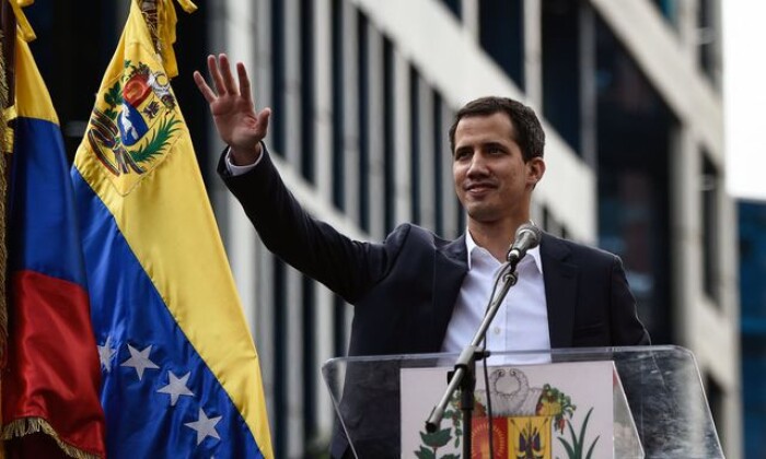 Venezuela đối mặt tương lai rối ren khi Mỹ ủng hộ tổng thống tự phong