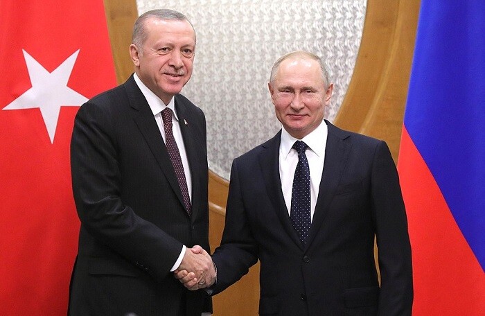 Căng thẳng đỉnh điểm với Mỹ, Tổng thống Thổ Nhĩ Kỳ nhận lời đến thăm Nga