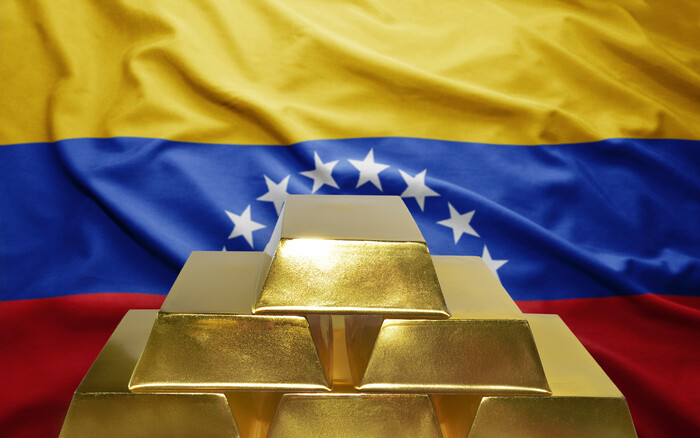 Nga bác tin máy bay tới Venezuela chở vàng