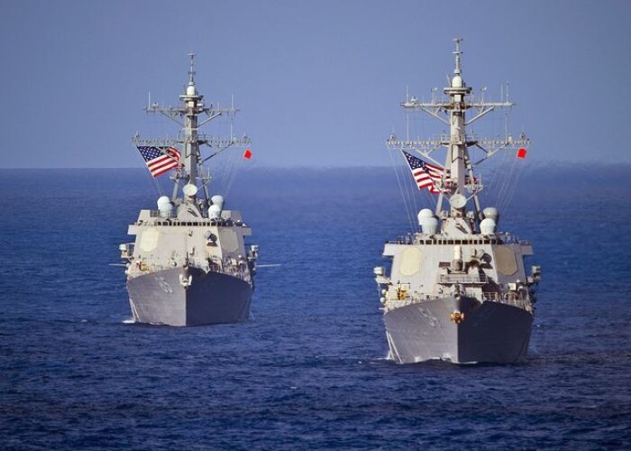 Tàu khu trục Mỹ áp sát khu vực Trung Quốc chiếm đóng trái phép ở Biển Đông