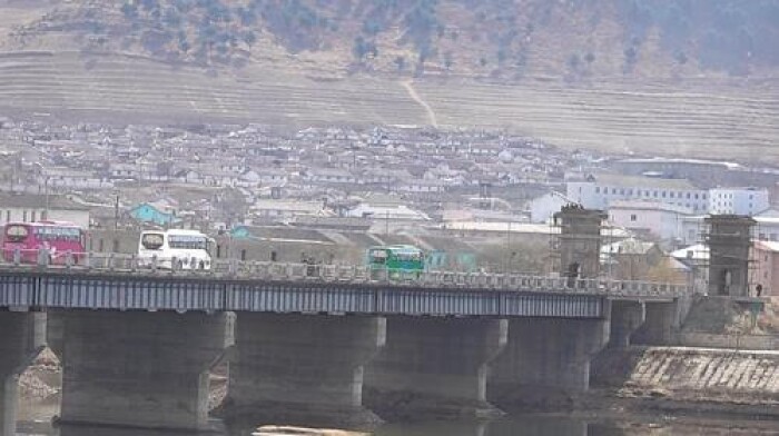 Cầu qua biên giới Trung Quốc-Triều Tiên đi vào hoạt động sau 3 năm trì hoãn
