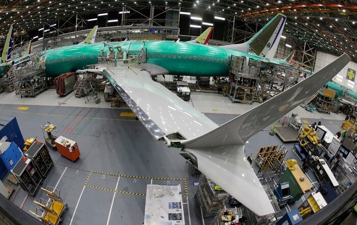 Không chỉ 737 Max, các dòng máy bay khác của Boeing cũng bị ‘ế’