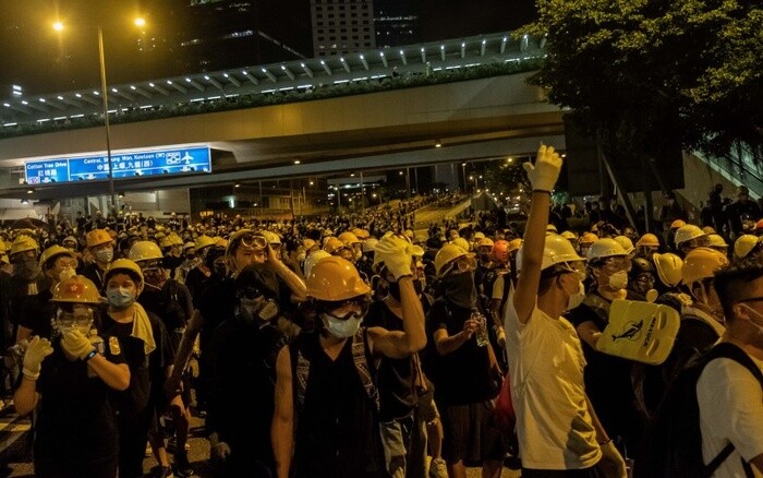 Trung Quốc yêu cầu Anh ‘chớ nhúng tay’ vào vấn đề Hong Kong