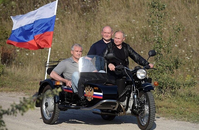 Ukraine ‘phản đối mạnh mẽ’ chuyến đi của ông Putin đến Crimea