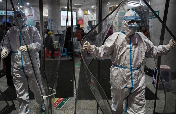 Ít nhất 500 nhân viên y tế Vũ Hán nhiễm virus corona, 3 bác sĩ đã chết