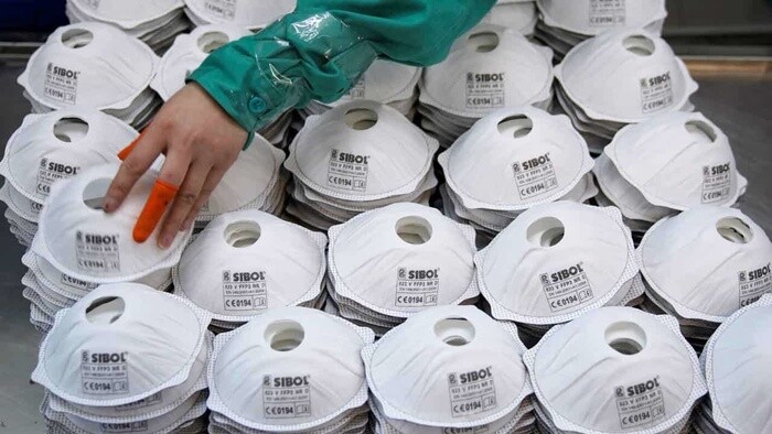 Hà Lan thu hồi 600.000 khẩu trang kém chất lượng, Trung Quốc nói gì?