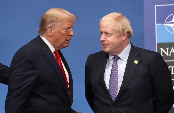Ông Trump đề nghị hỗ trợ chữa trị Covid-19 cho Thủ tướng Johnson, Anh từ chối