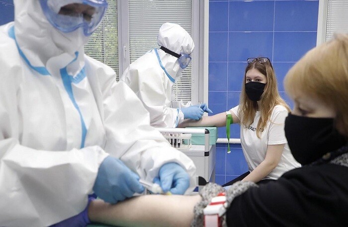 Nga có thể là nước đầu tiên trên thế giới phê chuẩn vaccine ngừa Covid-19