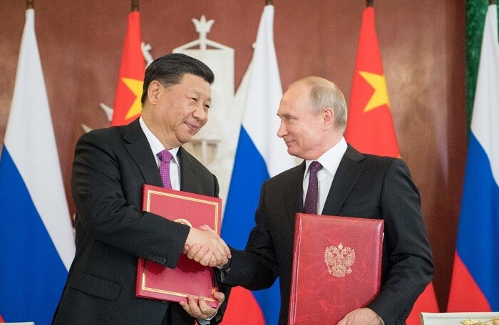 Ông Putin: ‘Trung Quốc sẽ chấm dứt sự thống trị của Mỹ’