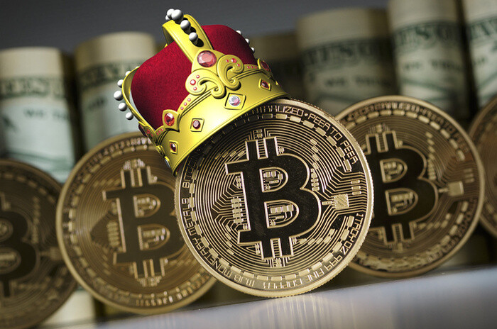 Giá Bitcoin lập đỉnh mới trên 56.000 USD, vốn hóa vượt 1.000 tỷ USD