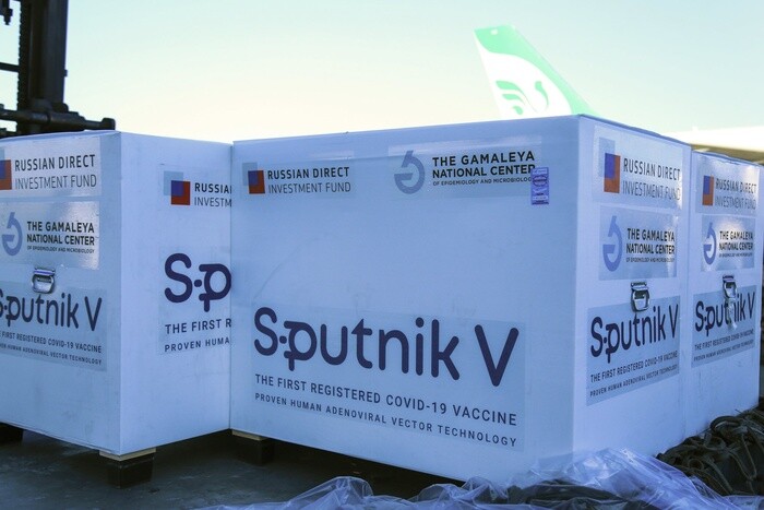 Nga ký loạt thỏa thuận sản xuất vaccine Sputnik-V với công ty Trung Quốc
