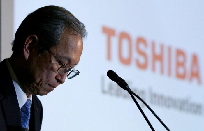 'Tượng đài' công nghệ Toshiba lún sâu bất ổn do quản trị sai lầm