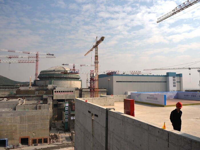 Hậu lùm xùm 'rò rỉ phóng xạ', nhà máy điện hạt nhân Trung Quốc đóng cửa 1 lò phản ứng