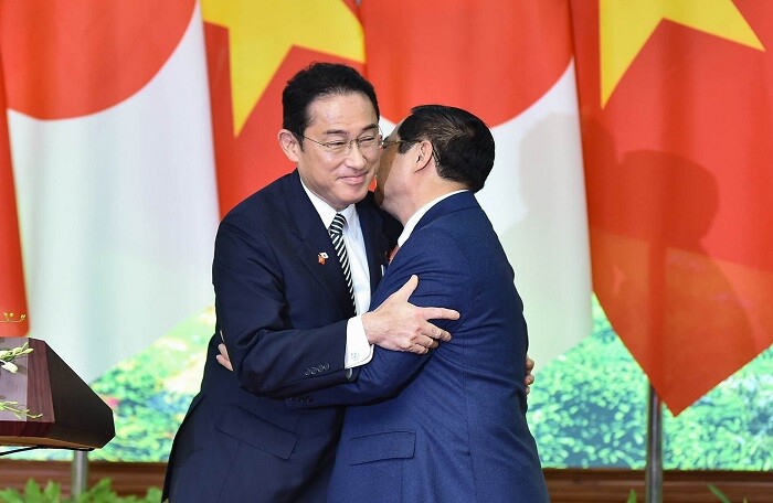 Thủ tướng Nhật Bản khẳng định tiếp tục hỗ trợ Việt Nam phát triển cơ sở hạ tầng trọng điểm