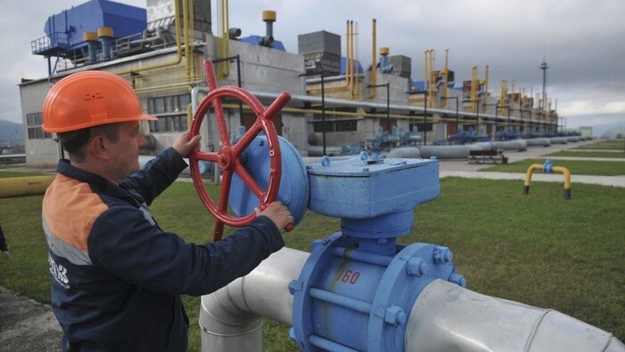 Ukraine ngắt van khí đốt từ Nga sang châu Âu