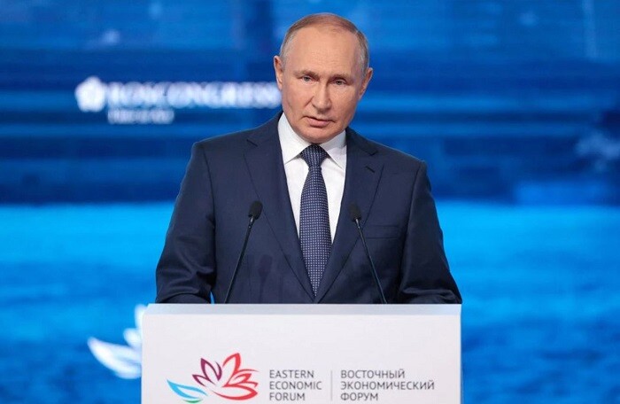 Ông Putin: Kinh tế Nga đã vượt qua đỉnh điểm khó khăn
