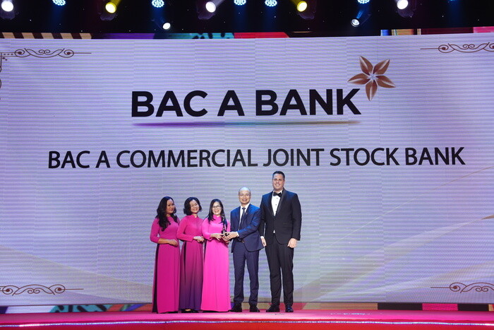 BAC A BANK giành 2 giải thưởng lớn tại lễ giao trải ‘Nơi làm việc tốt nhất châu Á 2023’