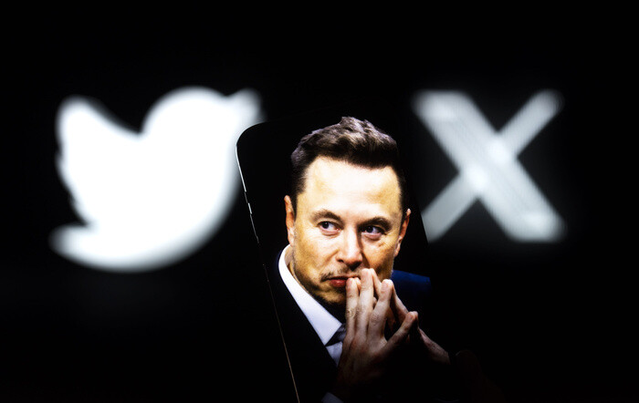 'Bí' tiền mua Twitter, Elon Musk vay 1 tỷ USD từ SpaceX?