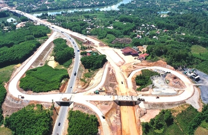 Cao tốc Cam Lộ - La Sơn gần 6.700 tỷ đồng: Phải hoàn thành tuyến chính trong tháng 11